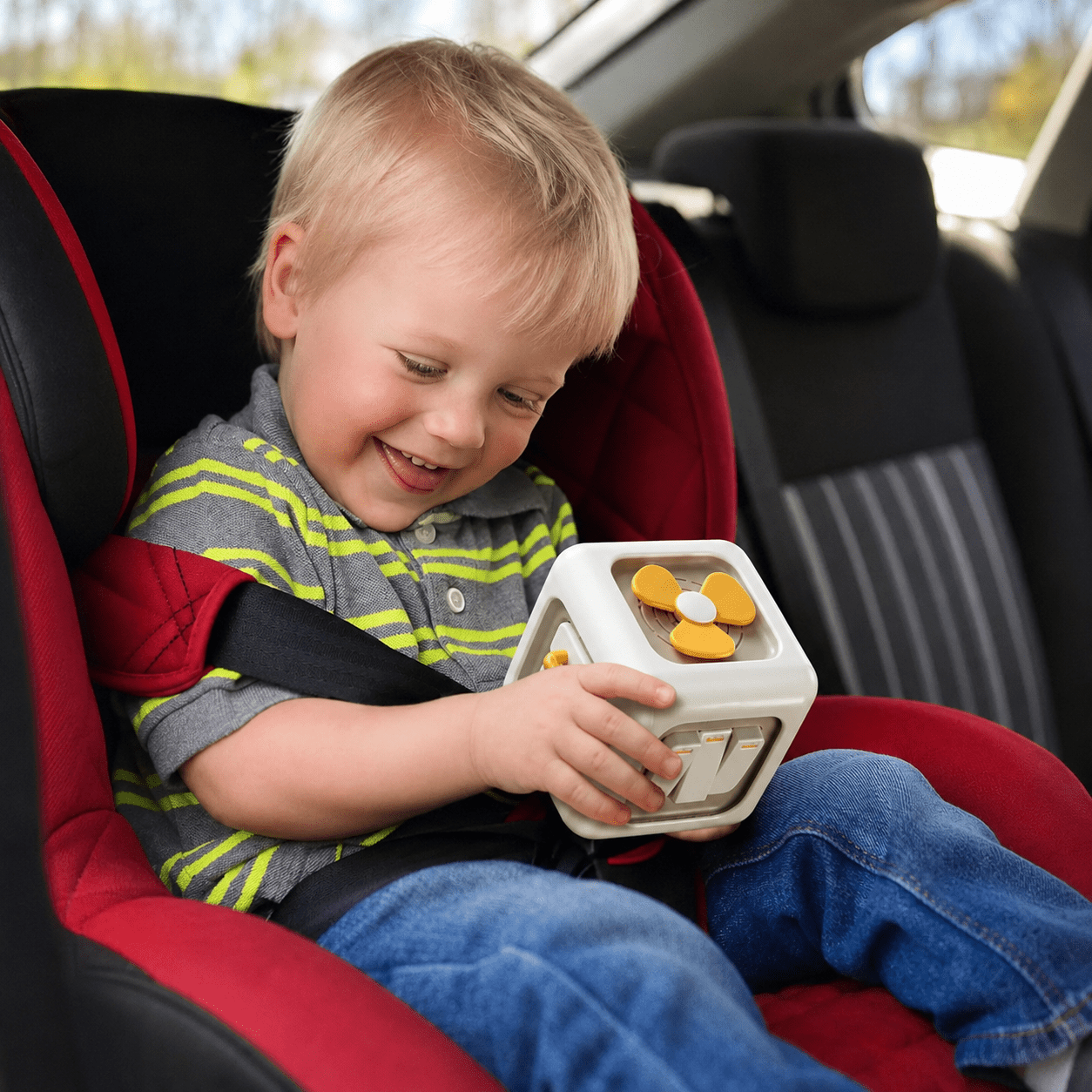Montessori Sensory Exploration Cube
